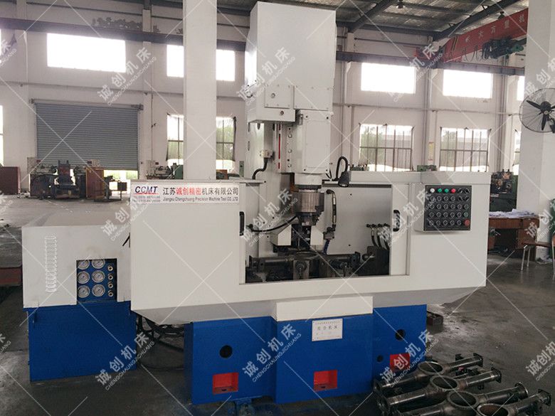 桥壳琵琶孔镗车机床