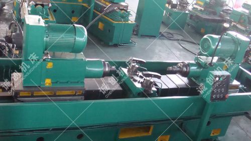 拖拉机边减壳体双面精镗机床