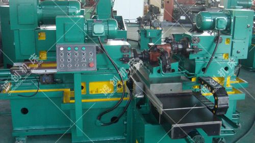 拖拉机304边减壳体（tǐ）双（shuāng）工位铣、钻机（jī）床