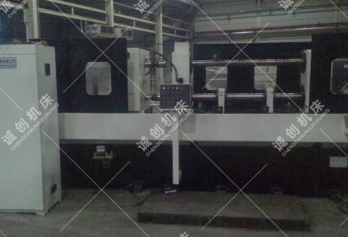 粗鏜曲軸、燃油泵孔專機